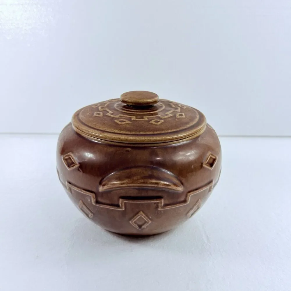 Vintage Monmouth Western Stoneware Pottery Bean Pot Cookie Jar Made In USA Brown